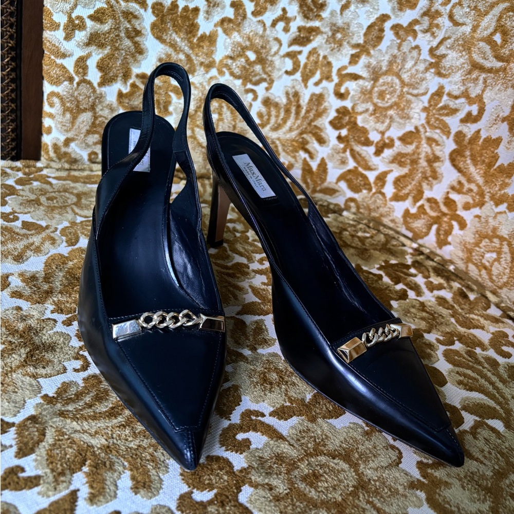 Elegant Black Slingback Heels